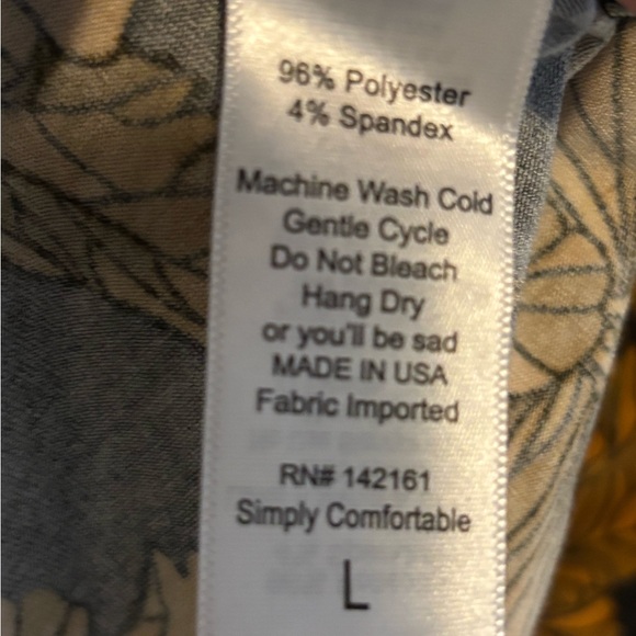 LuLaRoe Black Carly High Low Dress with Gold Floral Pattern L - Picture 4 of 4